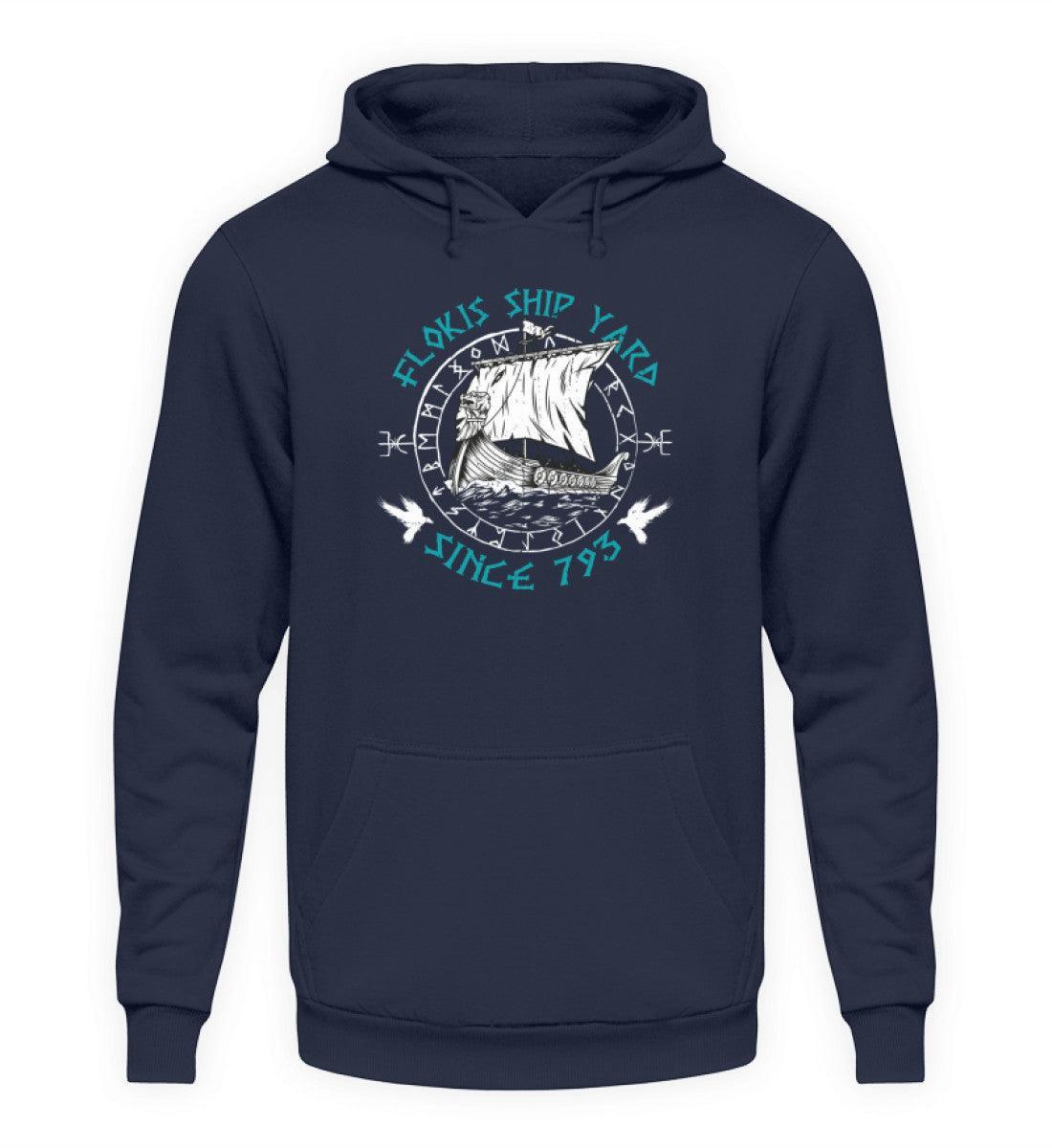 Wikinger Hoodie "Flokis Ship Yard" – Mit prächtigem Wikingerschiff und mystischem Runenkreis - Nordic Viking Wear