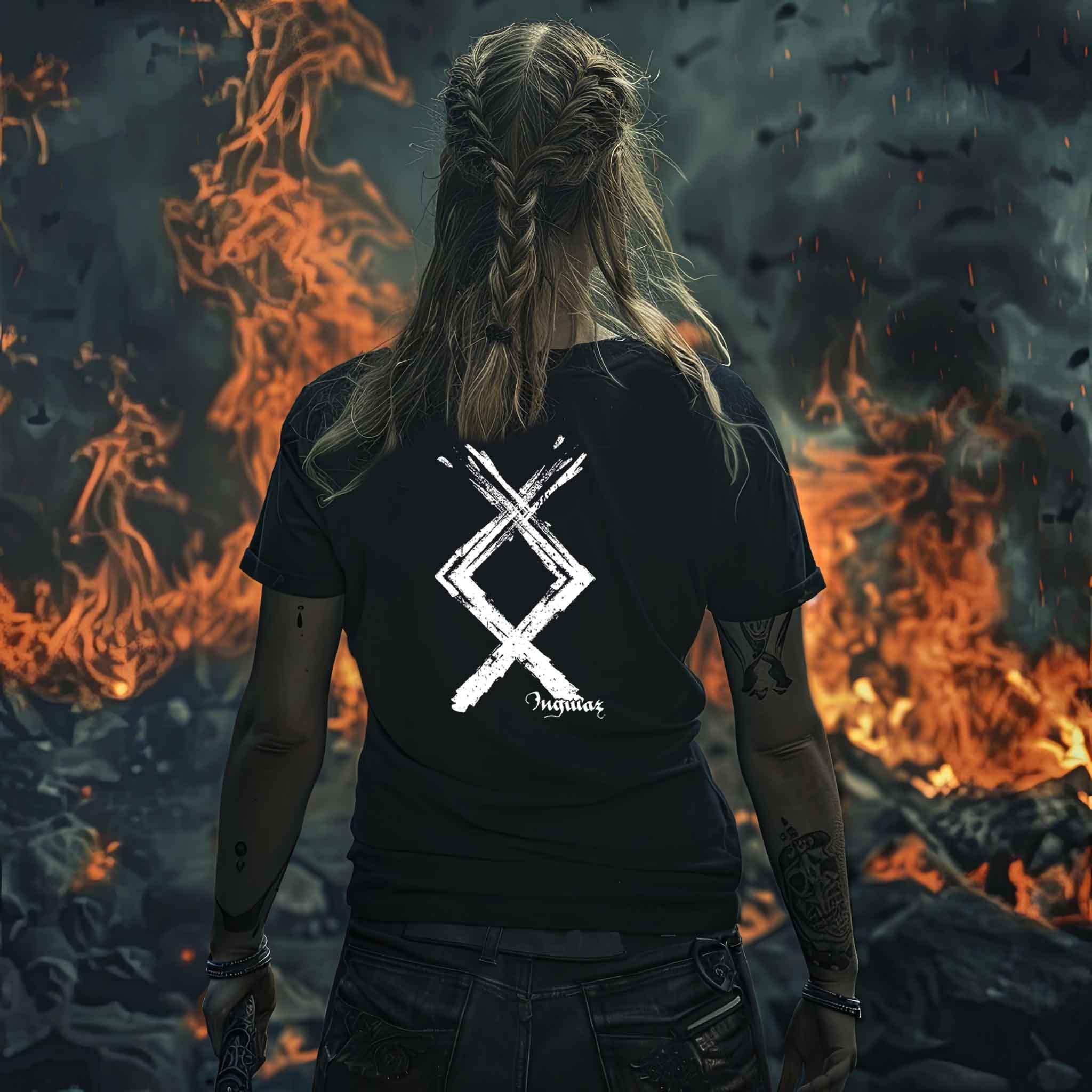 Schildmaiden Premiumshirt Ingwaz Rune - Nordische Mythologie Kraftsymbol - Nordic Viking Wear