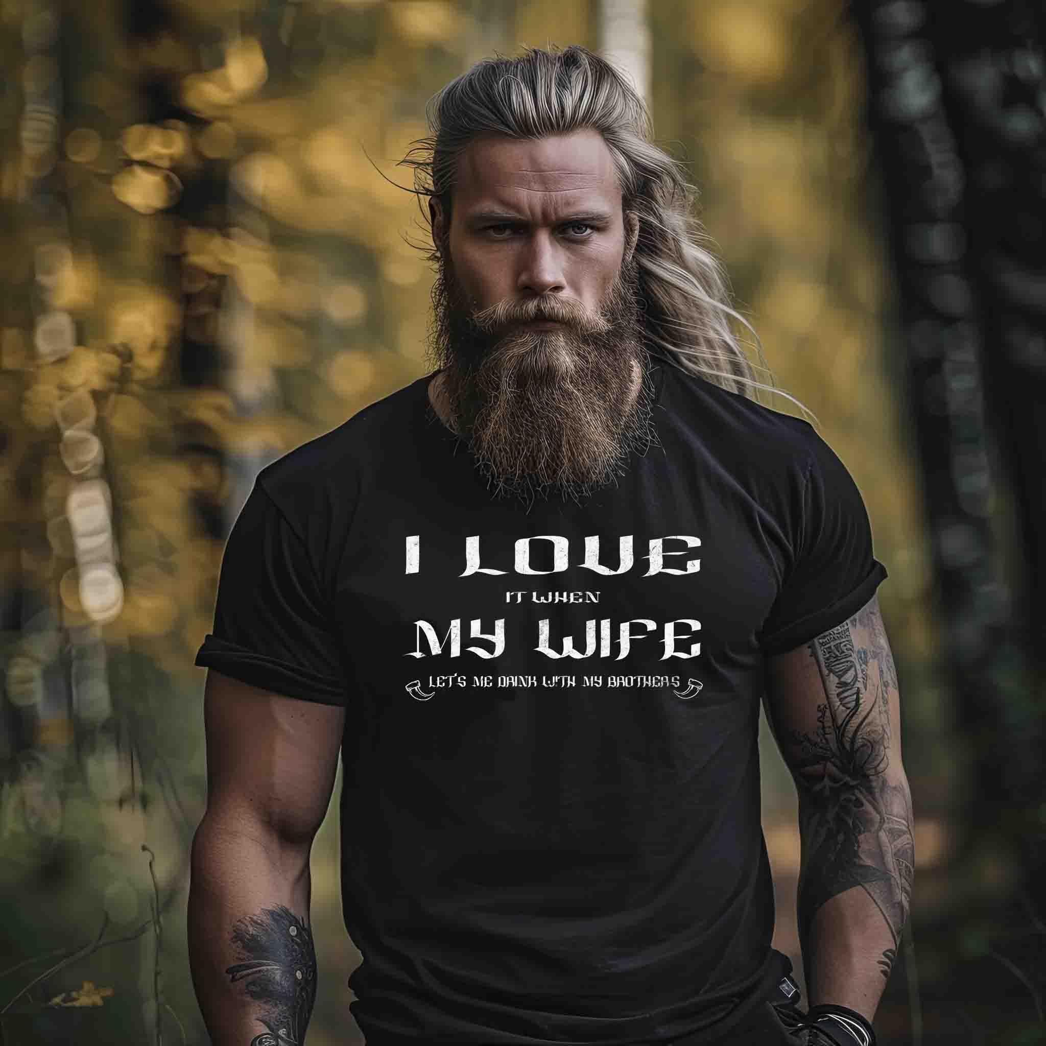 Wikinger-Shirt "Liebesbeweis" – Für Männer, die ihre Freiheit (und ihre Frauen) schätzen - Nordic Viking Wear