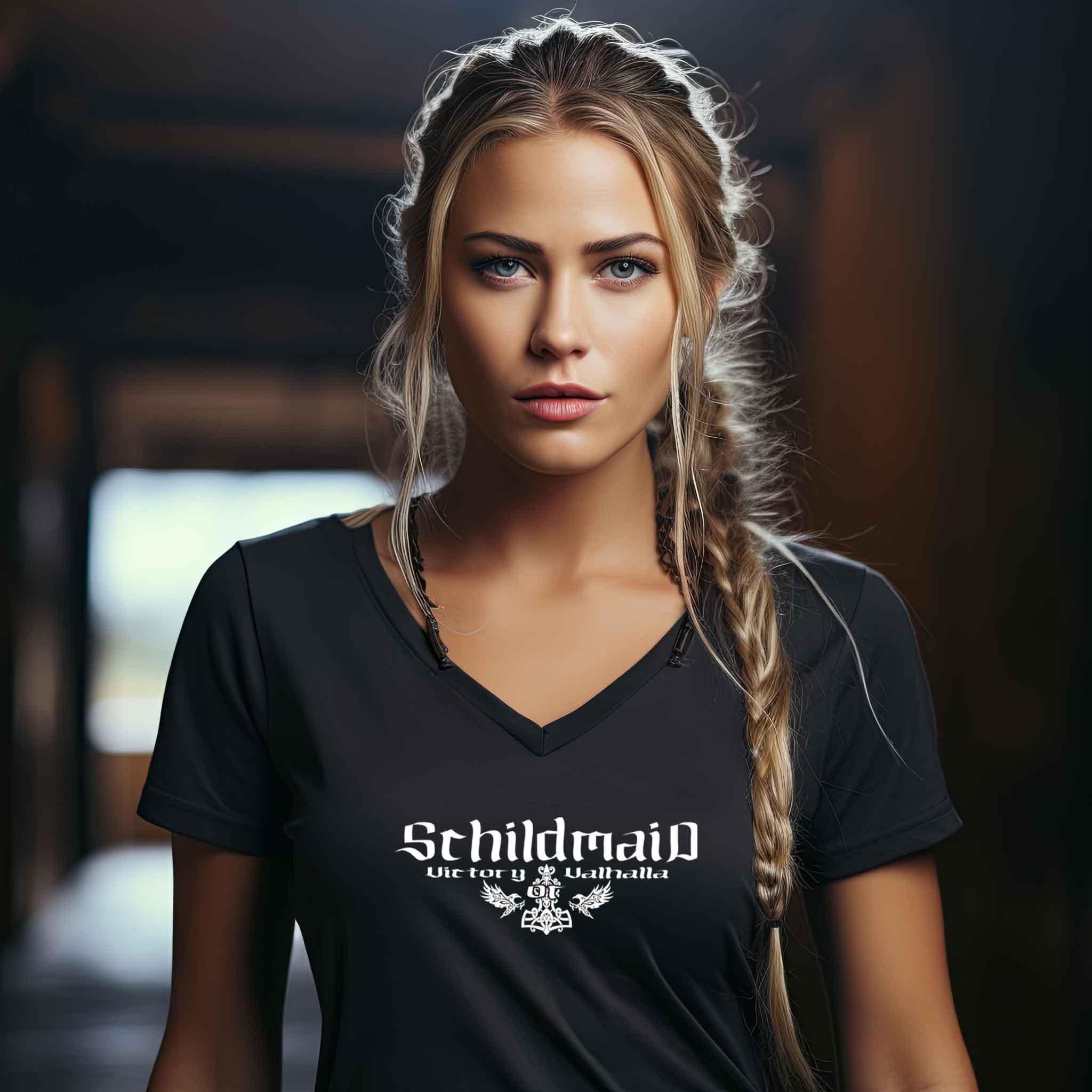 "Schildmaid V-Neck – Victory or Valhalla" Shirt: Ehre die Kriegerinnen - Nordic Viking Wear