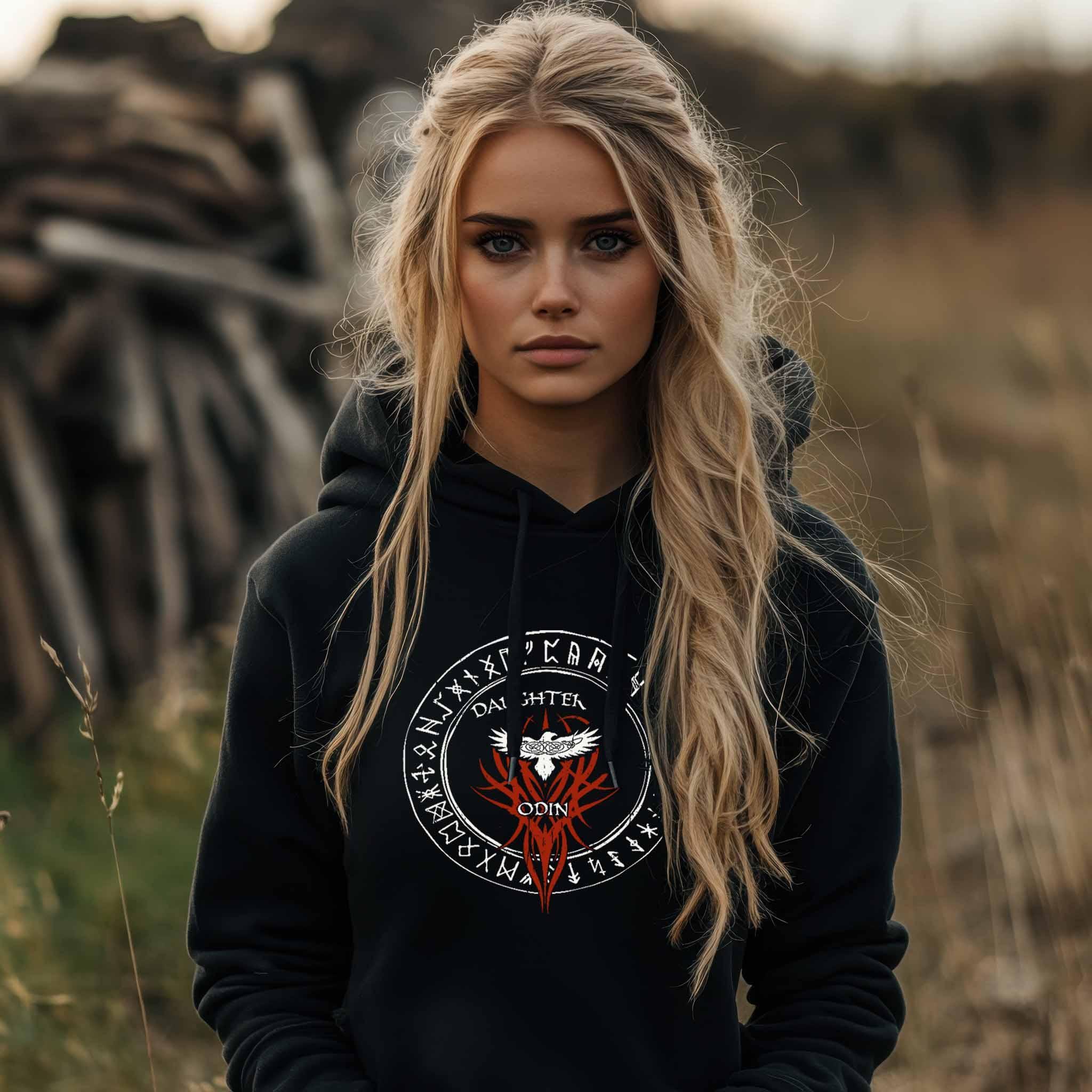 schildmaiden Premium Hoodie - Nordic Viking Wear