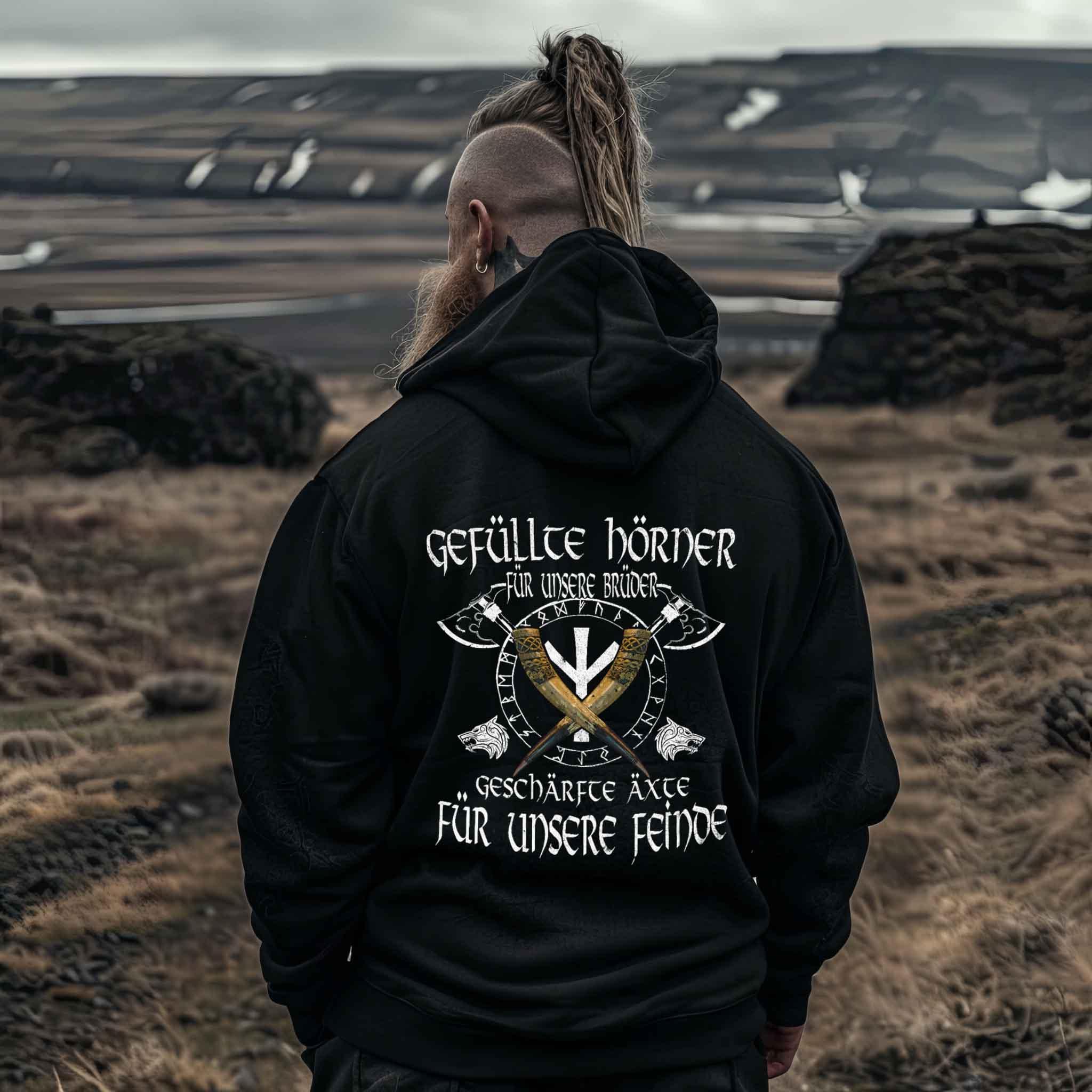 Wikinger Brüderlichkeit Oversized-Hoodie – "Gefüllte Hörner und Geschärfte Äxte" - Nordic Viking Wear