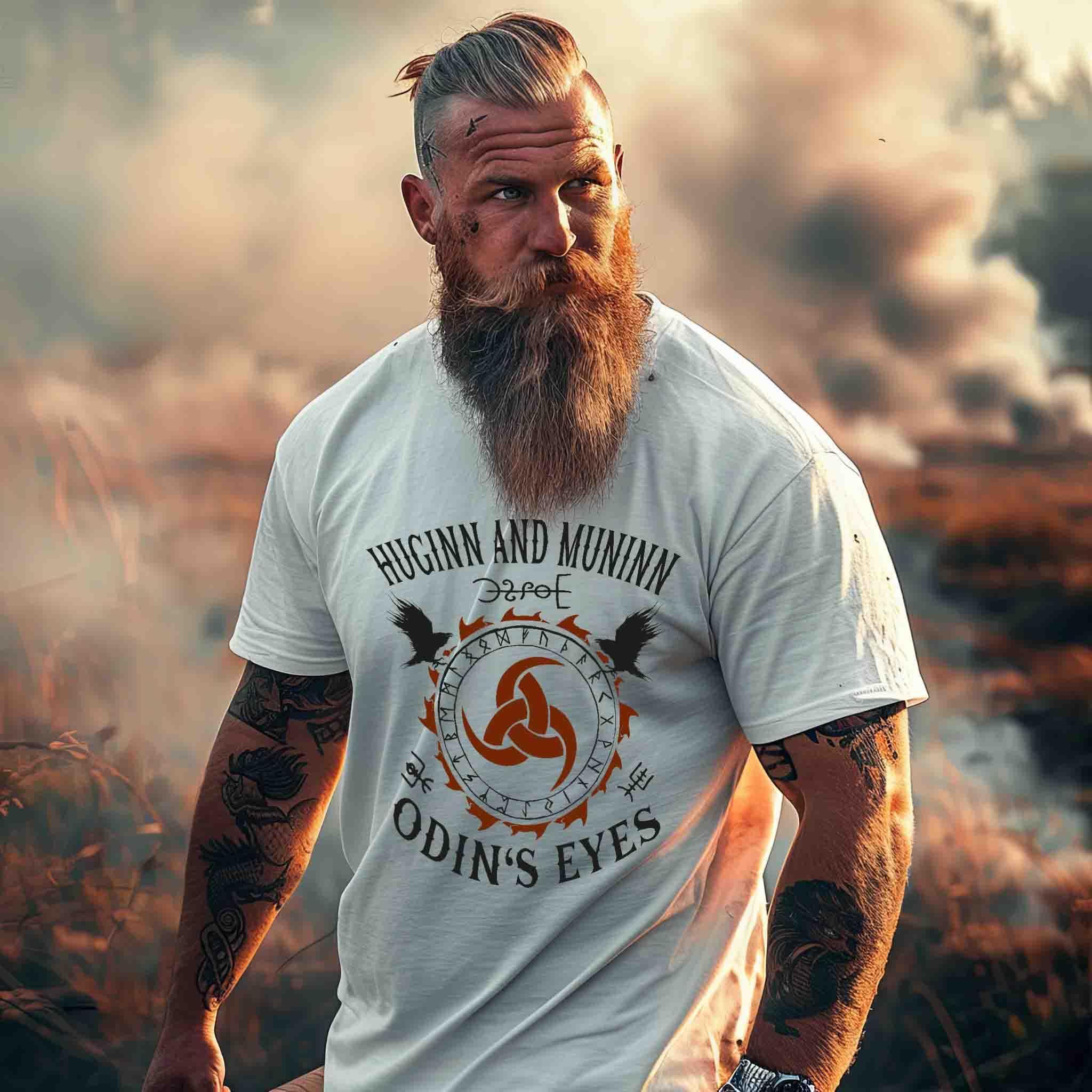 Huginn and Muninn - Odin's Eyes" Wikinger Oversized Shirt mit Runenkreis - Nordic Viking Wear