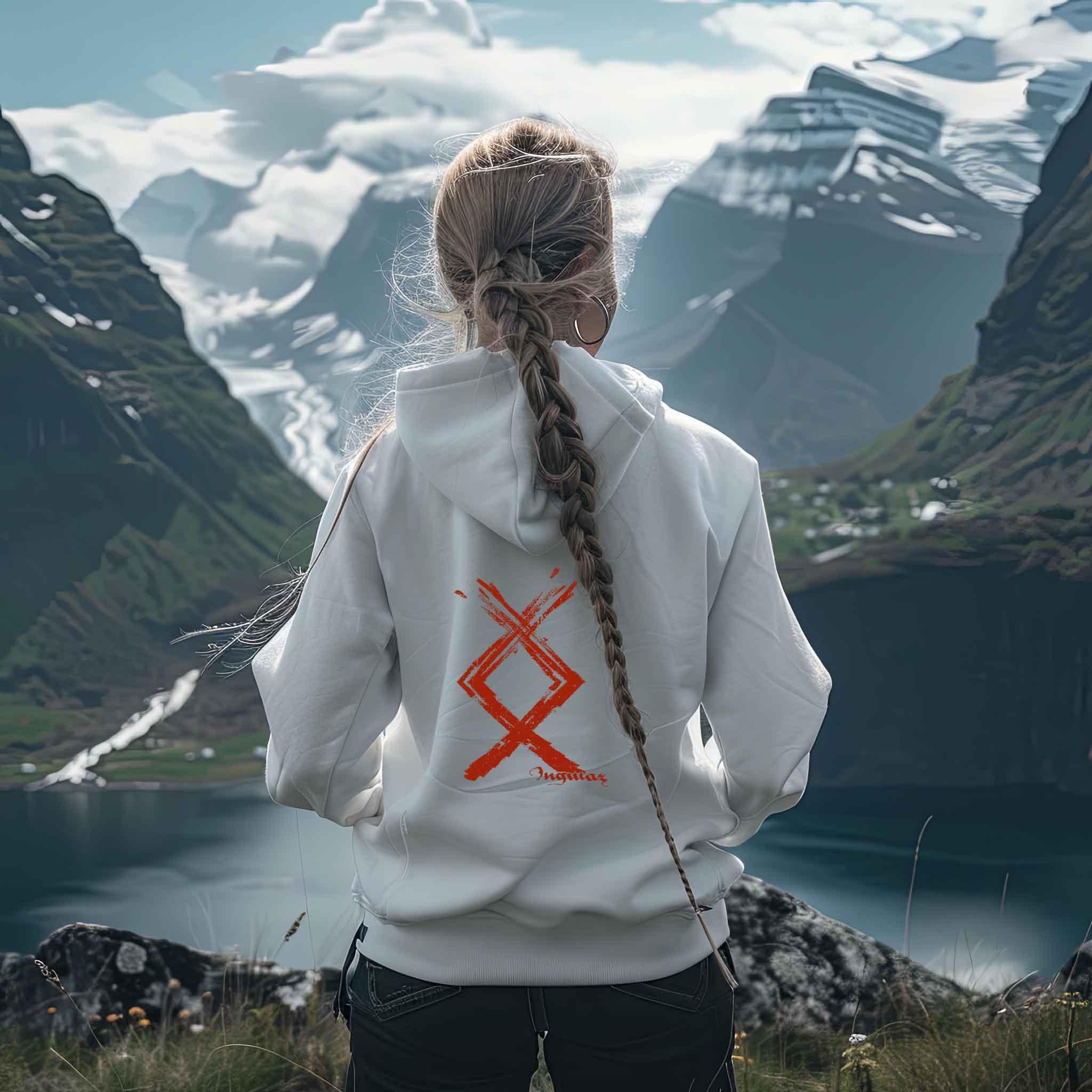 Schildmaiden Hoodie Rune Ingwaz - Nordische Mythologie Kraftsymbol - Nordic Viking Wear