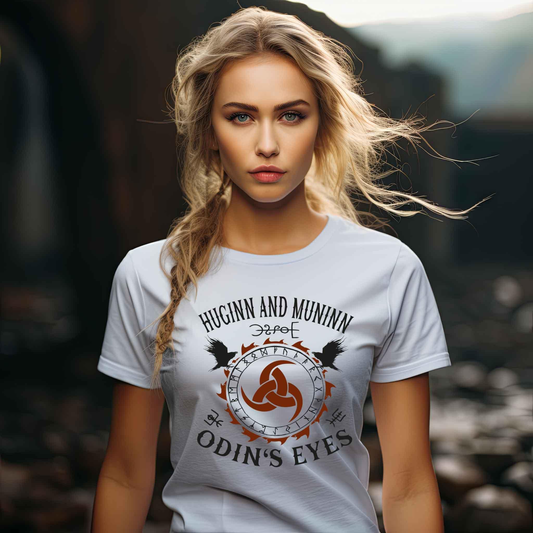 Schildmaiden Expresser Shirt Huginn and Muninn „Odin's Eyes“ – Nordische Mythologie mit Raben, Triskele und Runen - Nordic Viking Wear