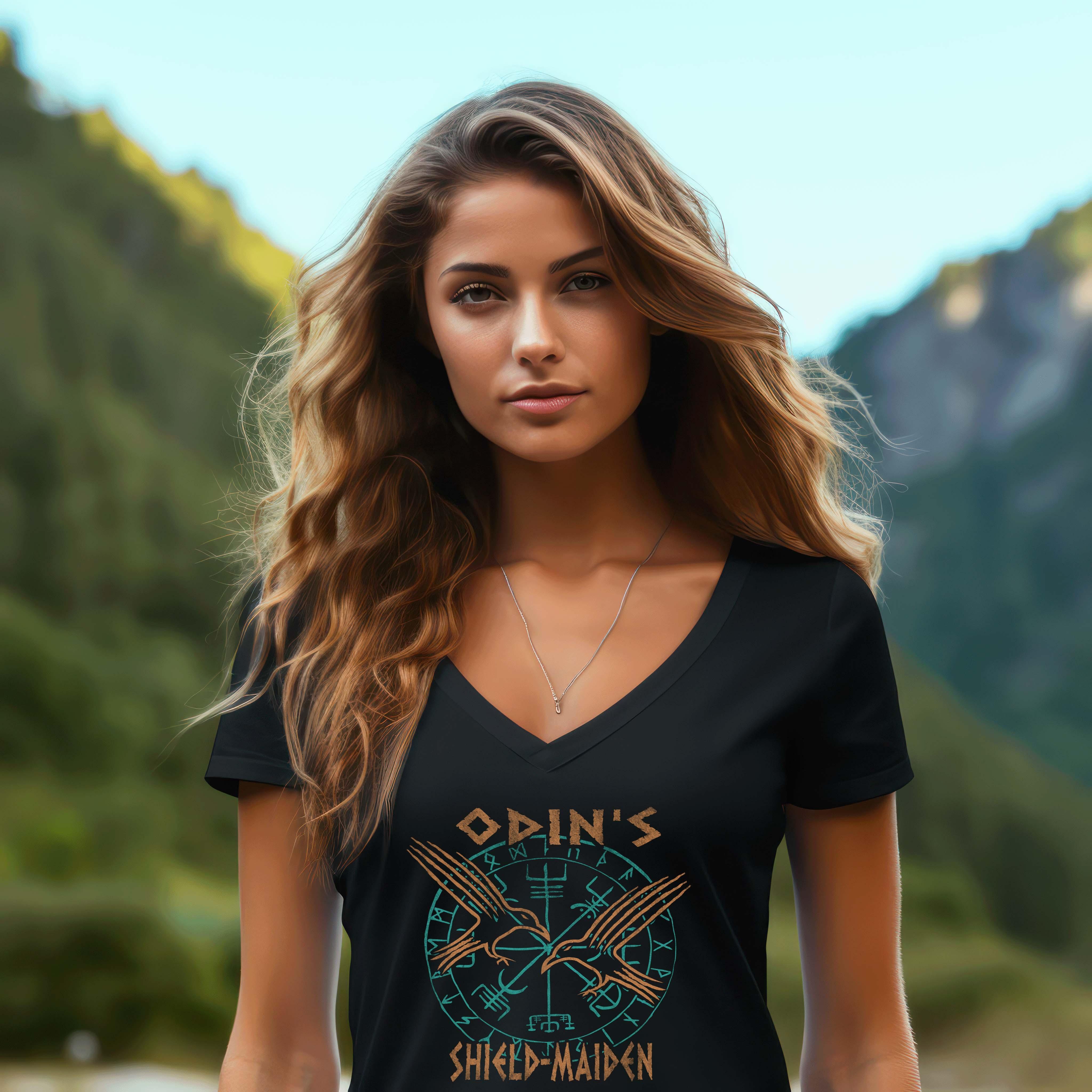Odin's Shield-Maiden V-Neck: Stolzes Wikinger-Design mit Raben & Runenkreis - Nordic Viking Wear