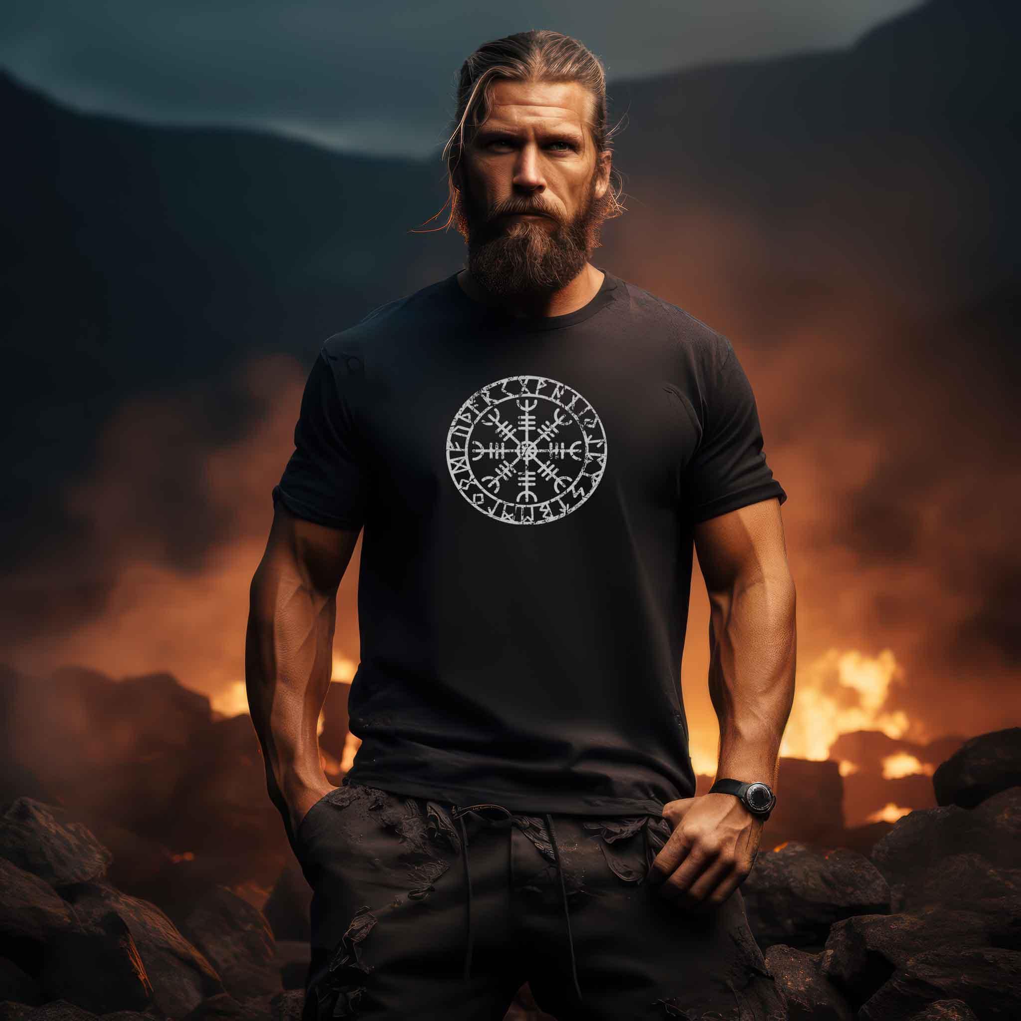 "Aegishjalmur Helm of Awe" Wikinger-Premiumshirt – Schutz und Macht in Runenform - Nordic Viking Wear