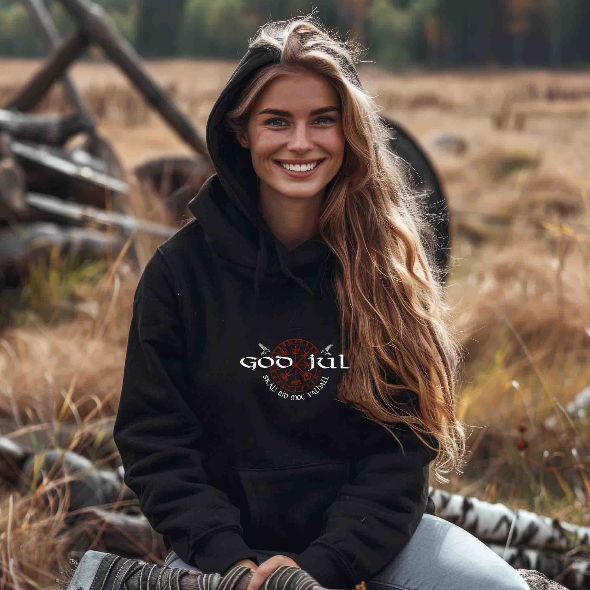 Schildmaiden Hoodie God Jul – Skål! Rid mot Valhall