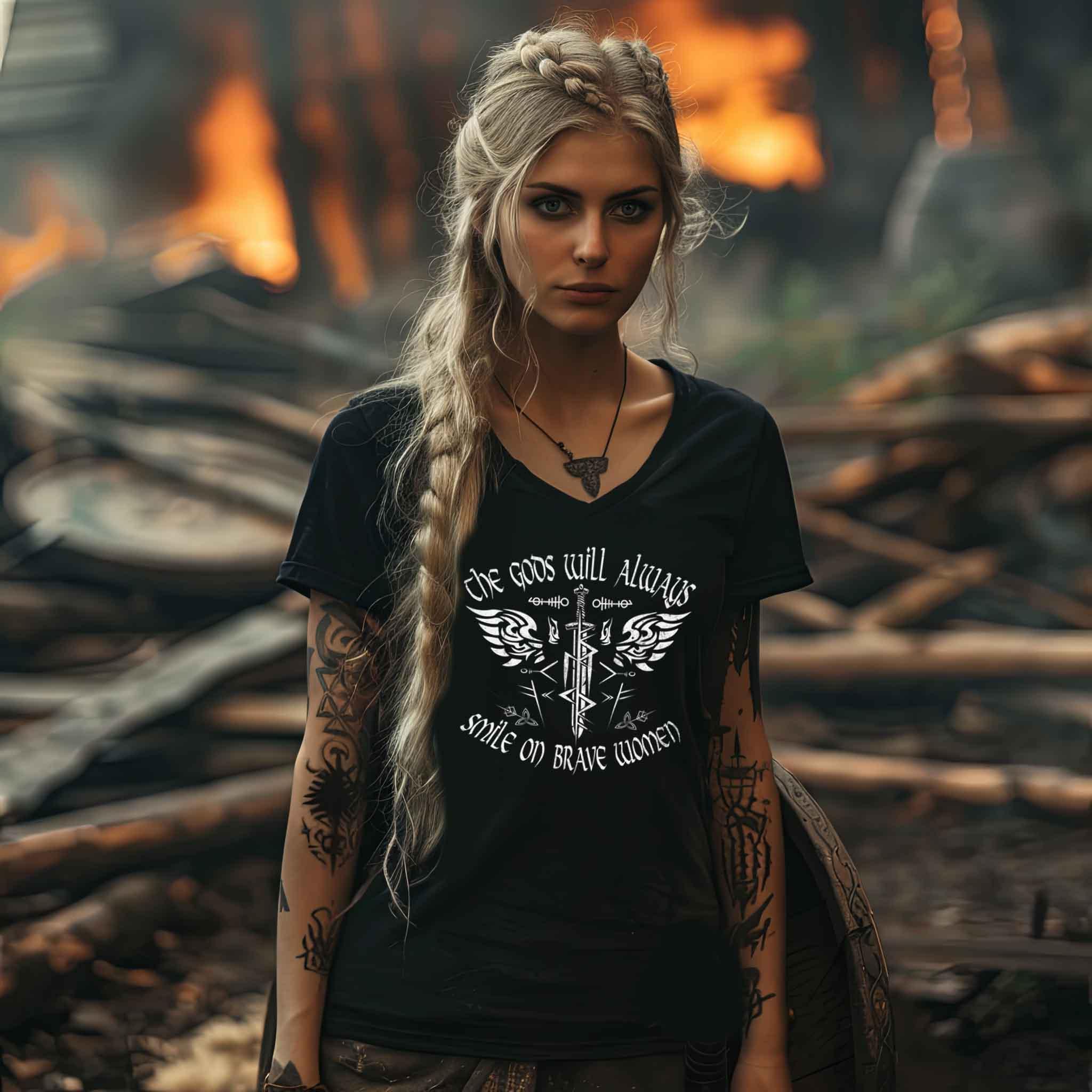 Schildmaiden V-Neck Freyja Binderune Shirt - Ehre die Göttinnen - Nordic Viking Wear