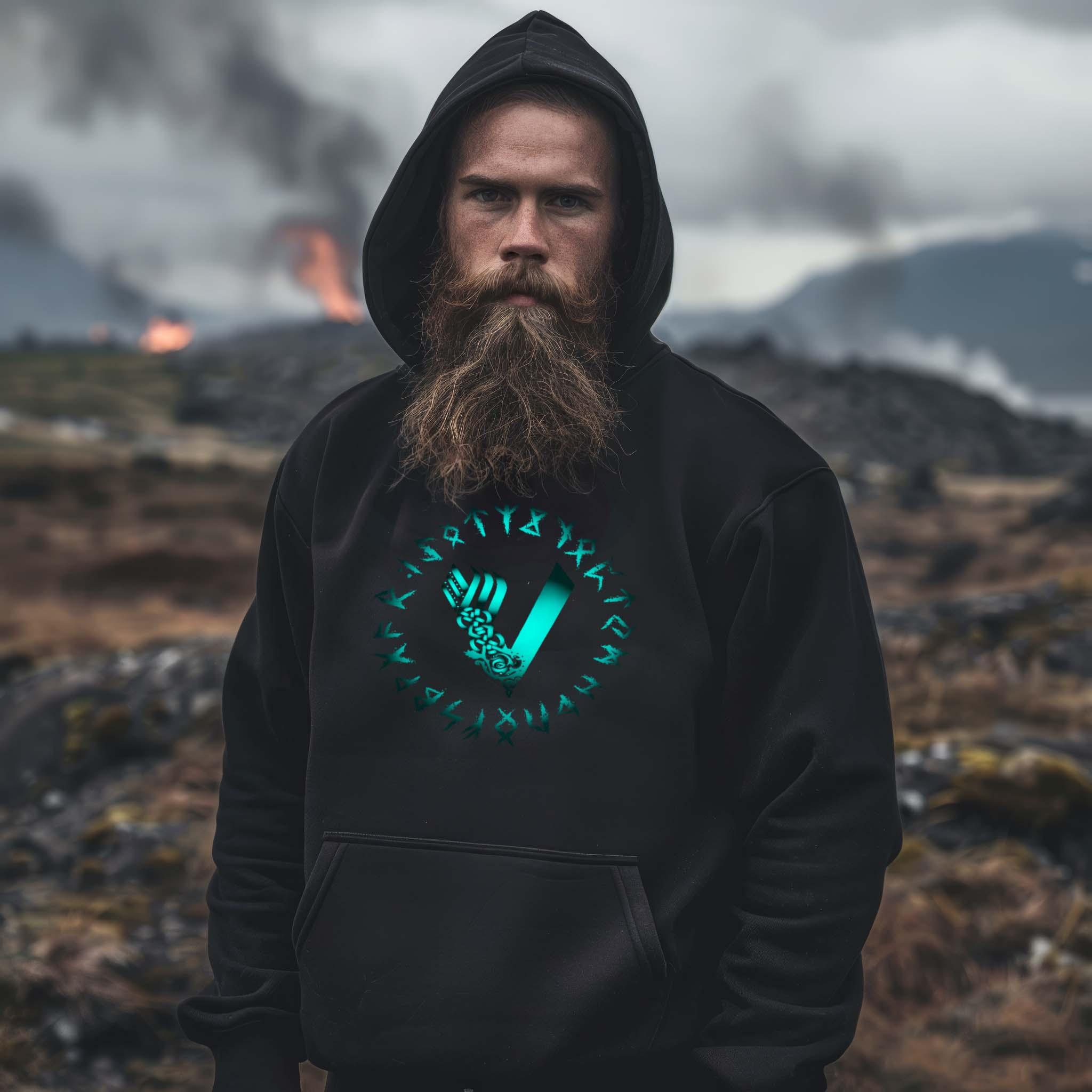 Wikinger Oversized Hoodie mit Runen und Keltischem Design – Nordische Mystik für wahre Krieger - Nordic Viking Wear