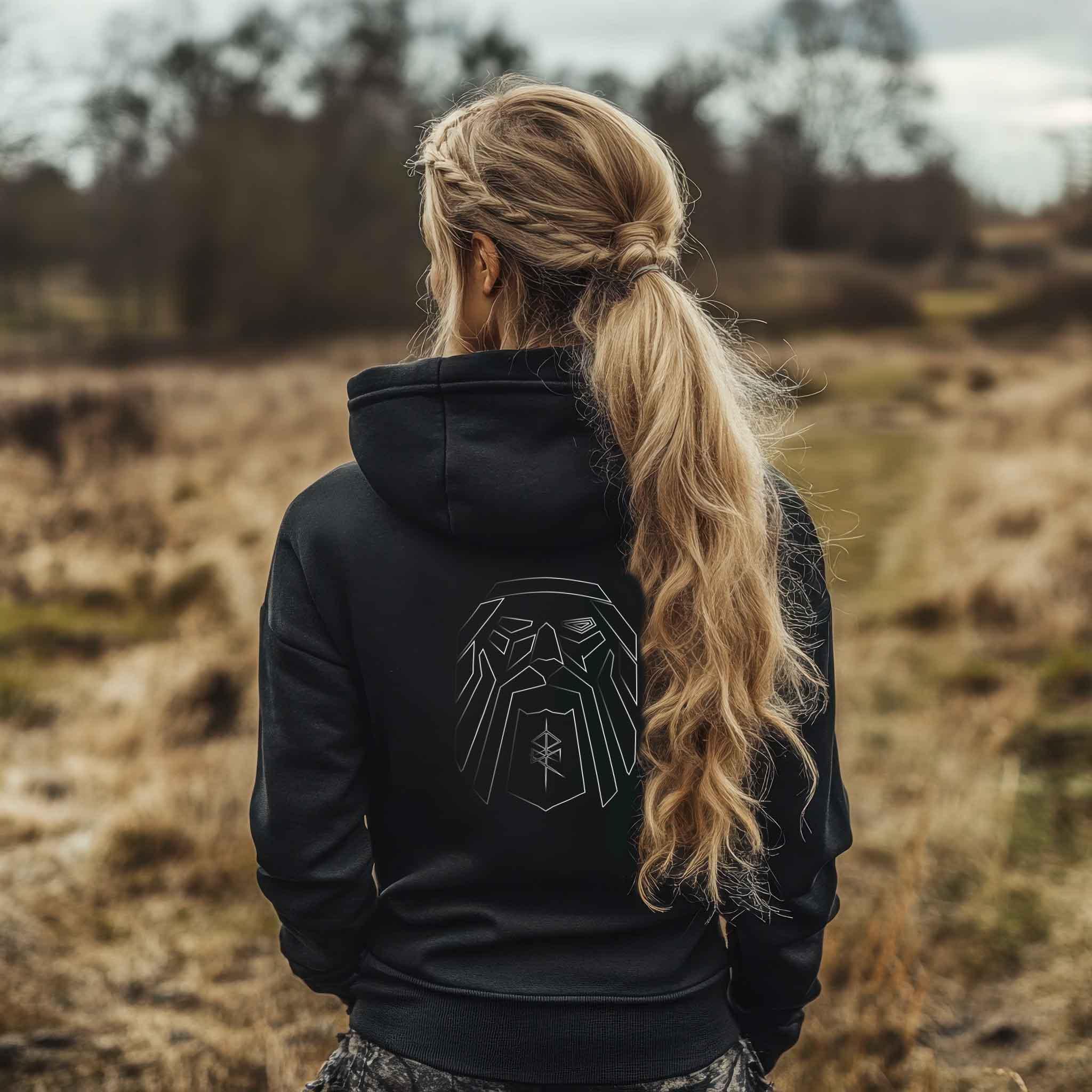 Schildmaiden Hoodie mit Odin-Darstellung und Binderune – Symbol der Weisheit und Stärke - Nordic Viking Wear
