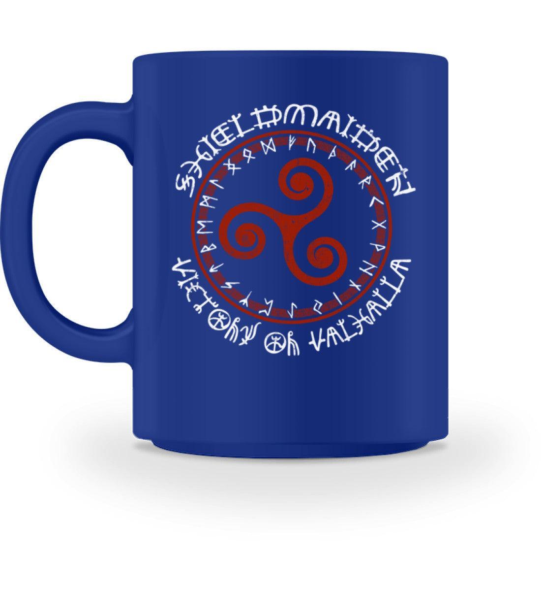 Schildmaiden-Erbe: Triskelion & Runenkreis Tasse für die moderne Kriegerin - Nordic Viking Wear