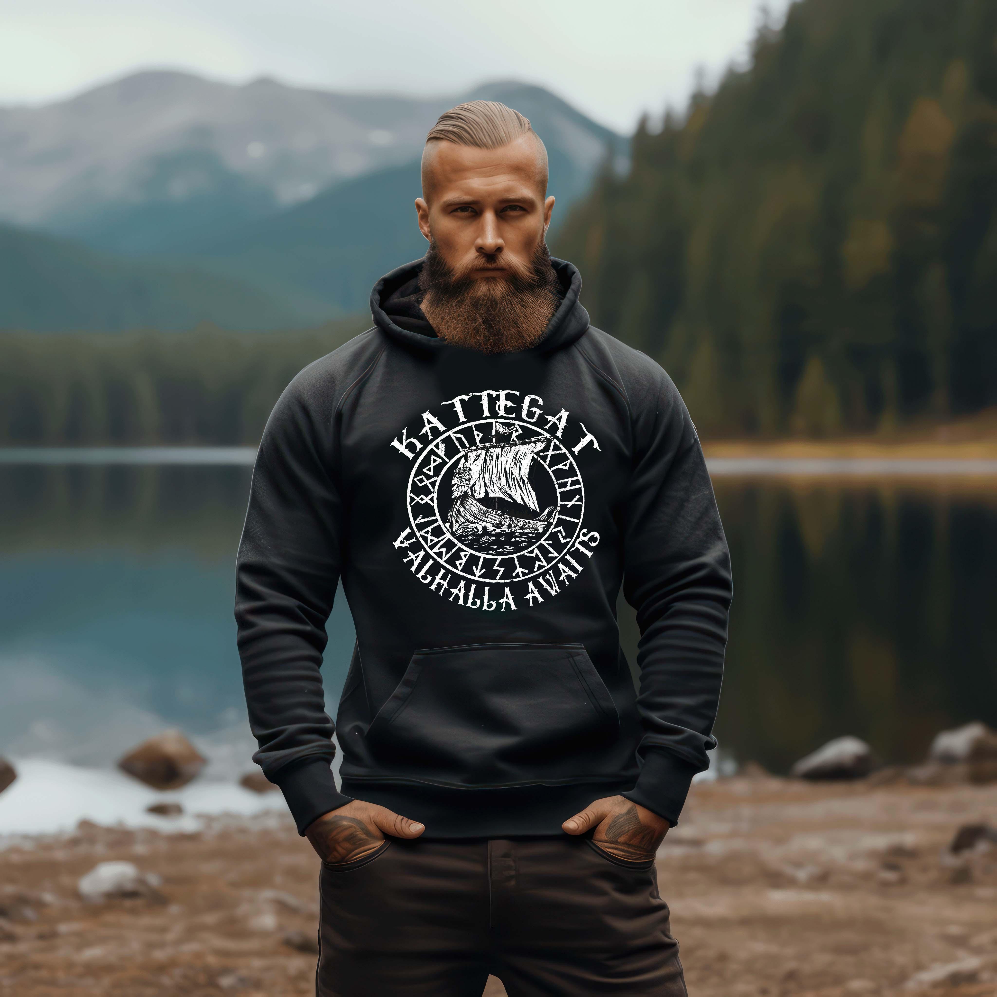 Wikinger Hoodie mit Wikingerschiff Design - "Kattegat Valhalla Awaits" - Authentische Nordische Bekleidung