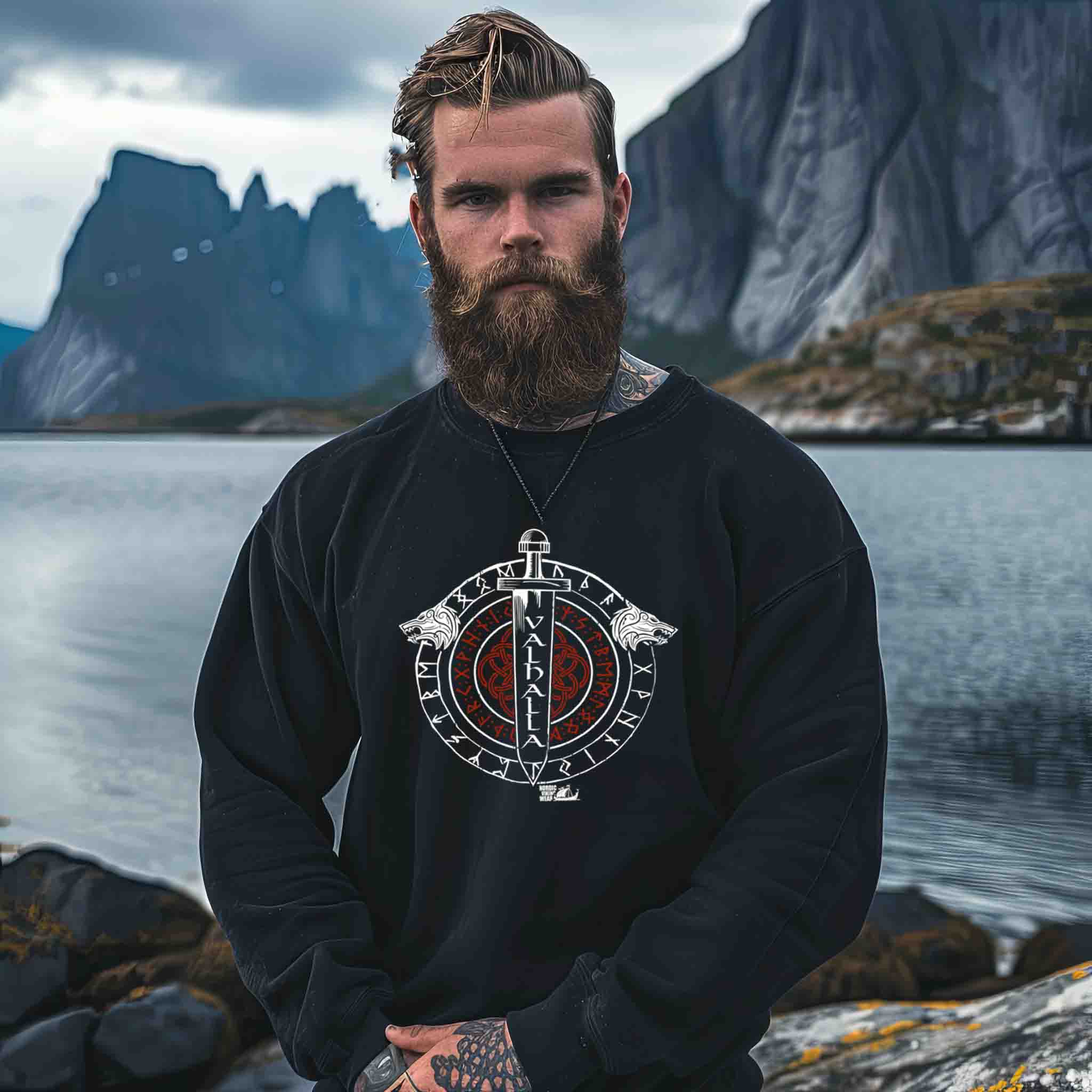 Wikinger Sweatshirt – VALHALLA Runenkreis & Wolfswächter
