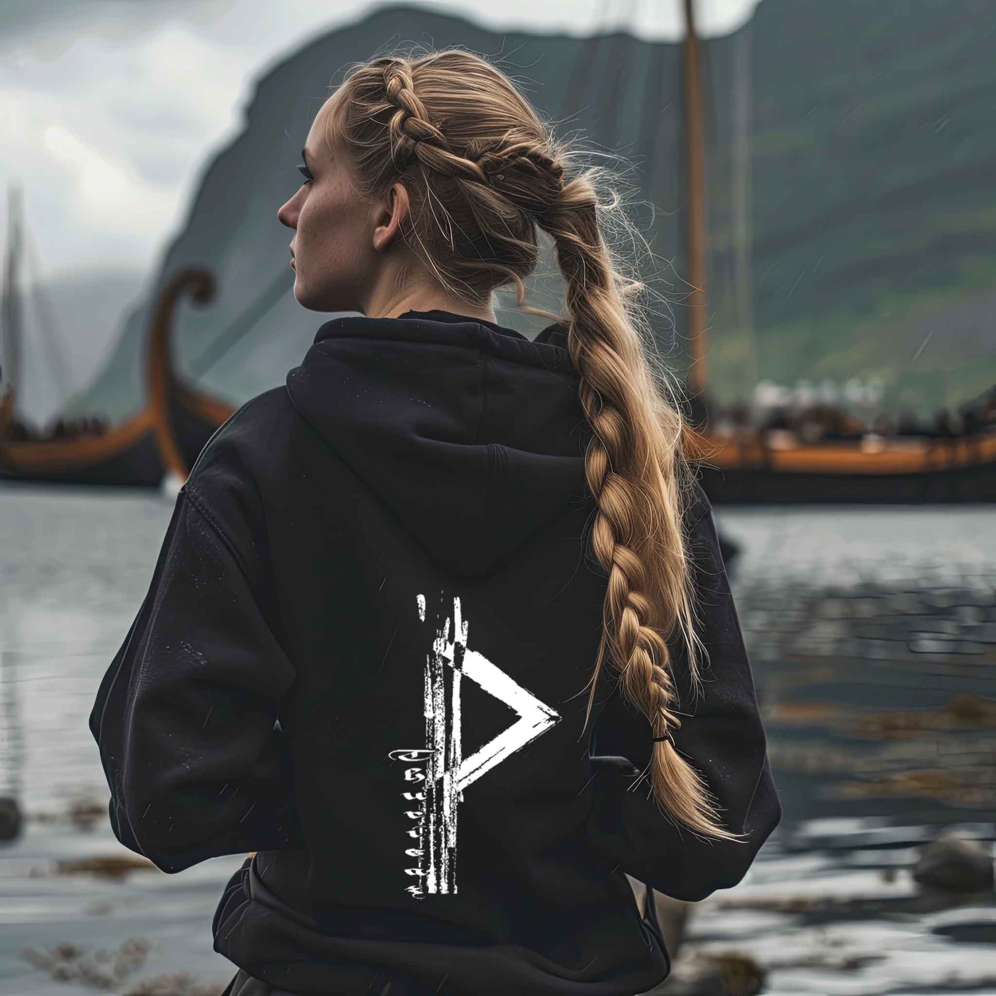 Schildmaiden Hoodie Rune Thurisaz