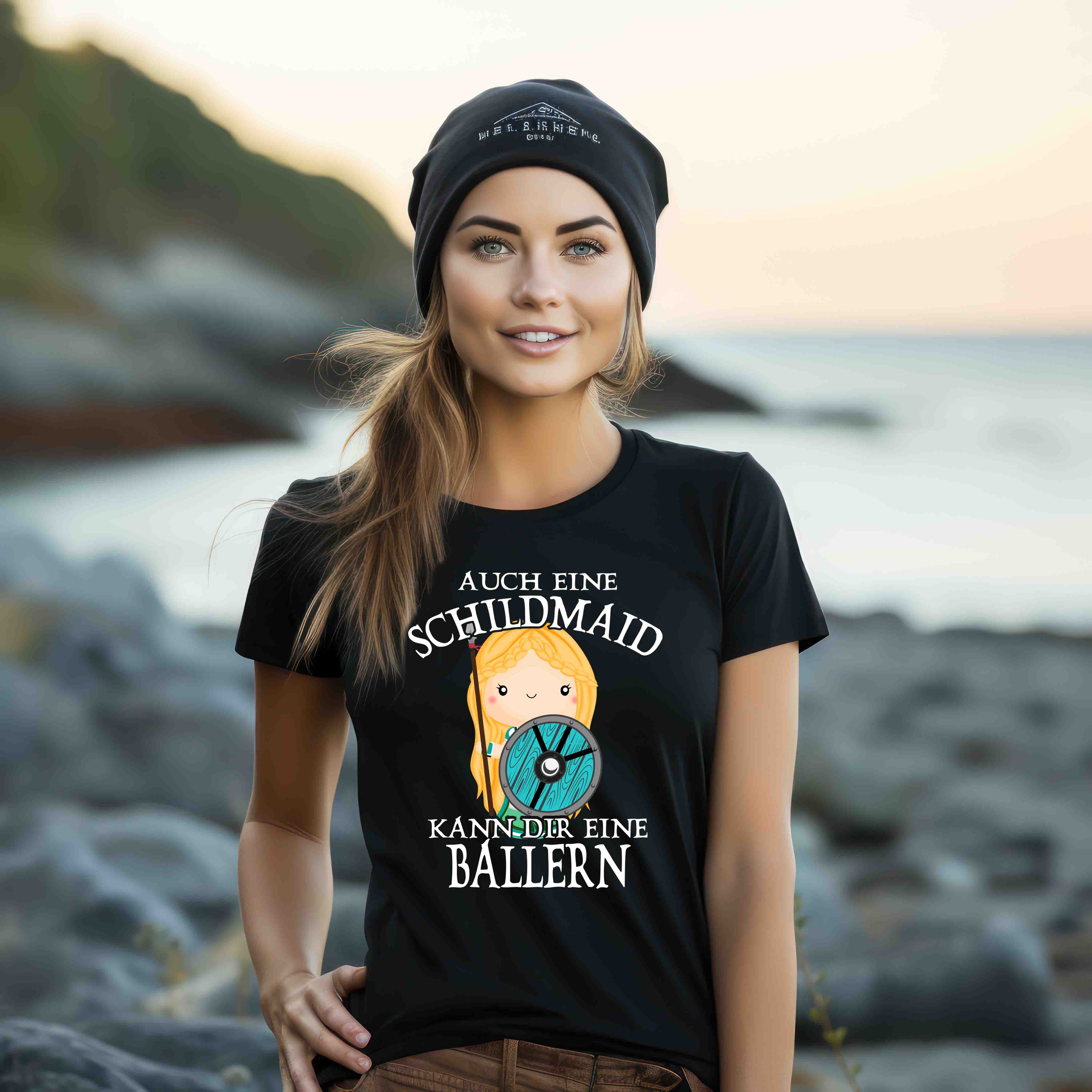 Lustiges Schildmaid Premiumshirt- "Auch eine Schildmaid kann dir eine ballern" - Humorvolles Wikinger-Shirt