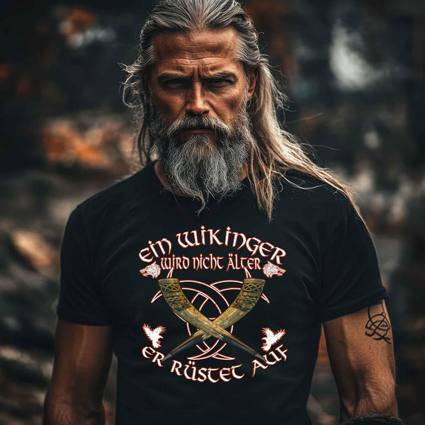 Wikinger Geburtstags Premiumshirt - "Ein Wikinger wird nicht älter, er rüstet auf" - Nordic Viking Wear