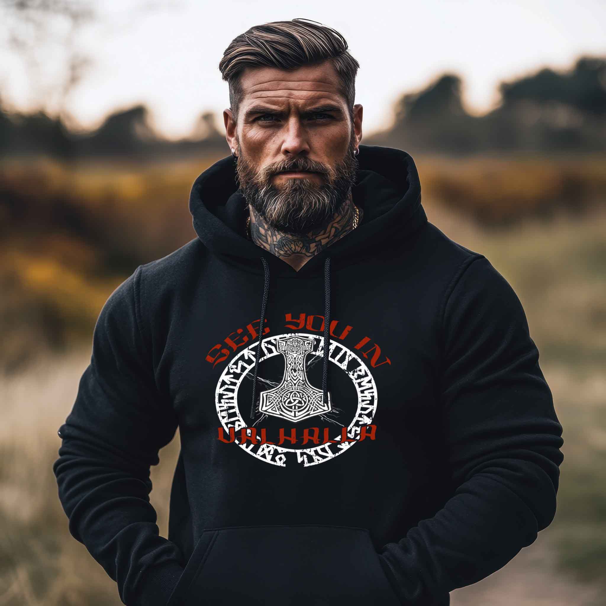 Premium Hoodie mit Runenkreis, Thors Hammer und "See You in Valhalla"