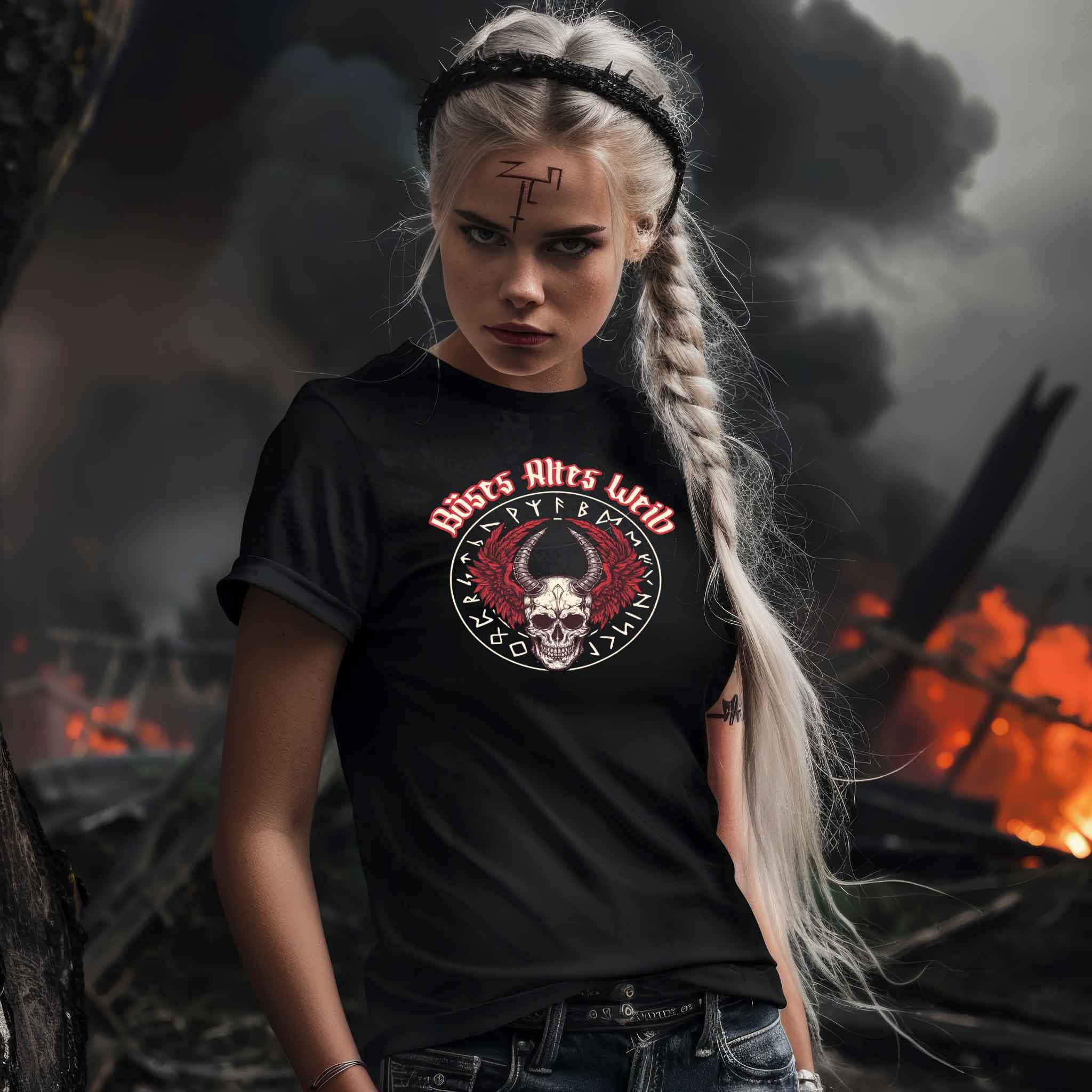 Schildmaid Premiumshirt 'Böses Altes Weib' – Walkürenflügel und Runenmacht - Nordic Viking Wear