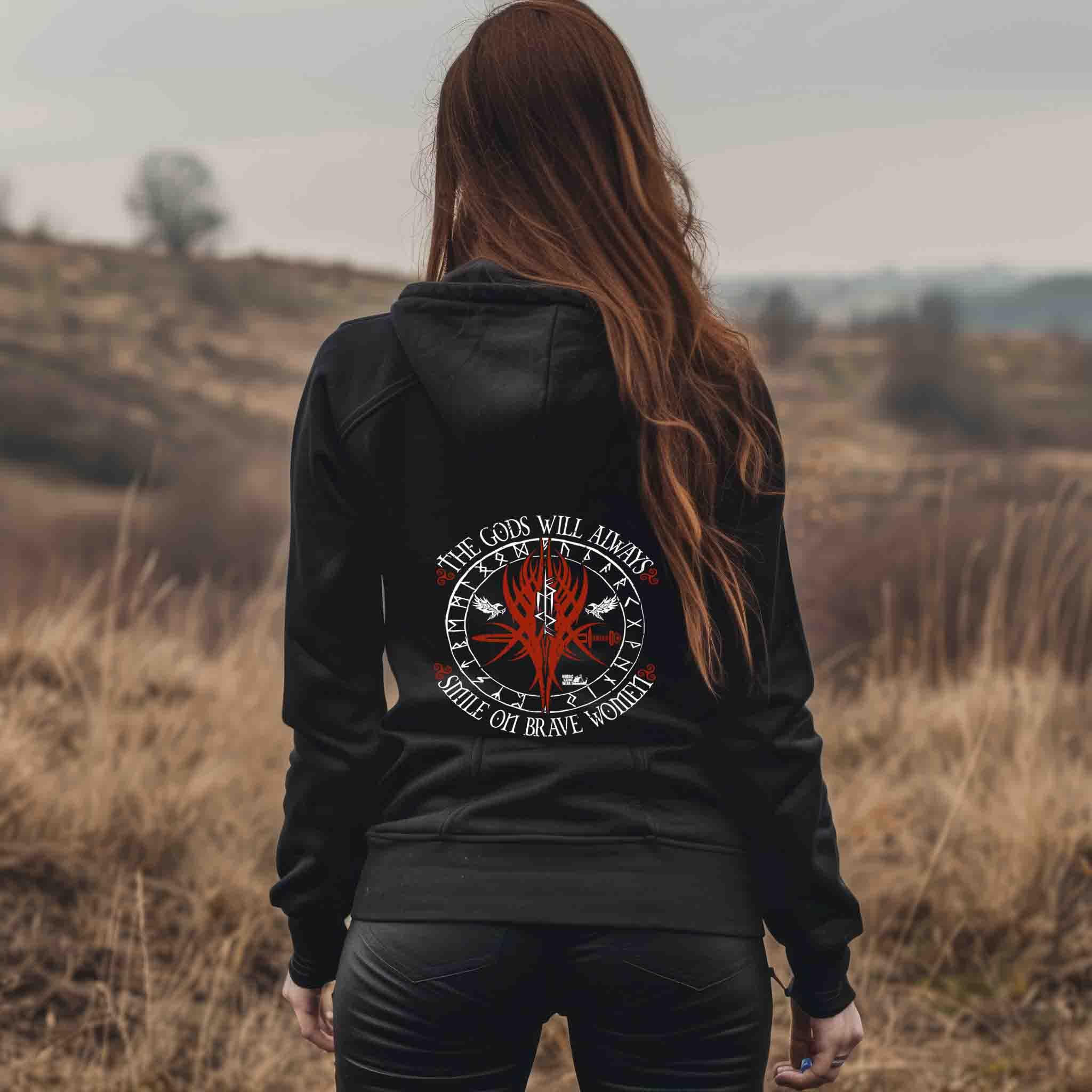 The Gods Will Always Smile on Brave Women – Wikinger Zipp-Hoodie für Schildmaiden ⚔️🔥