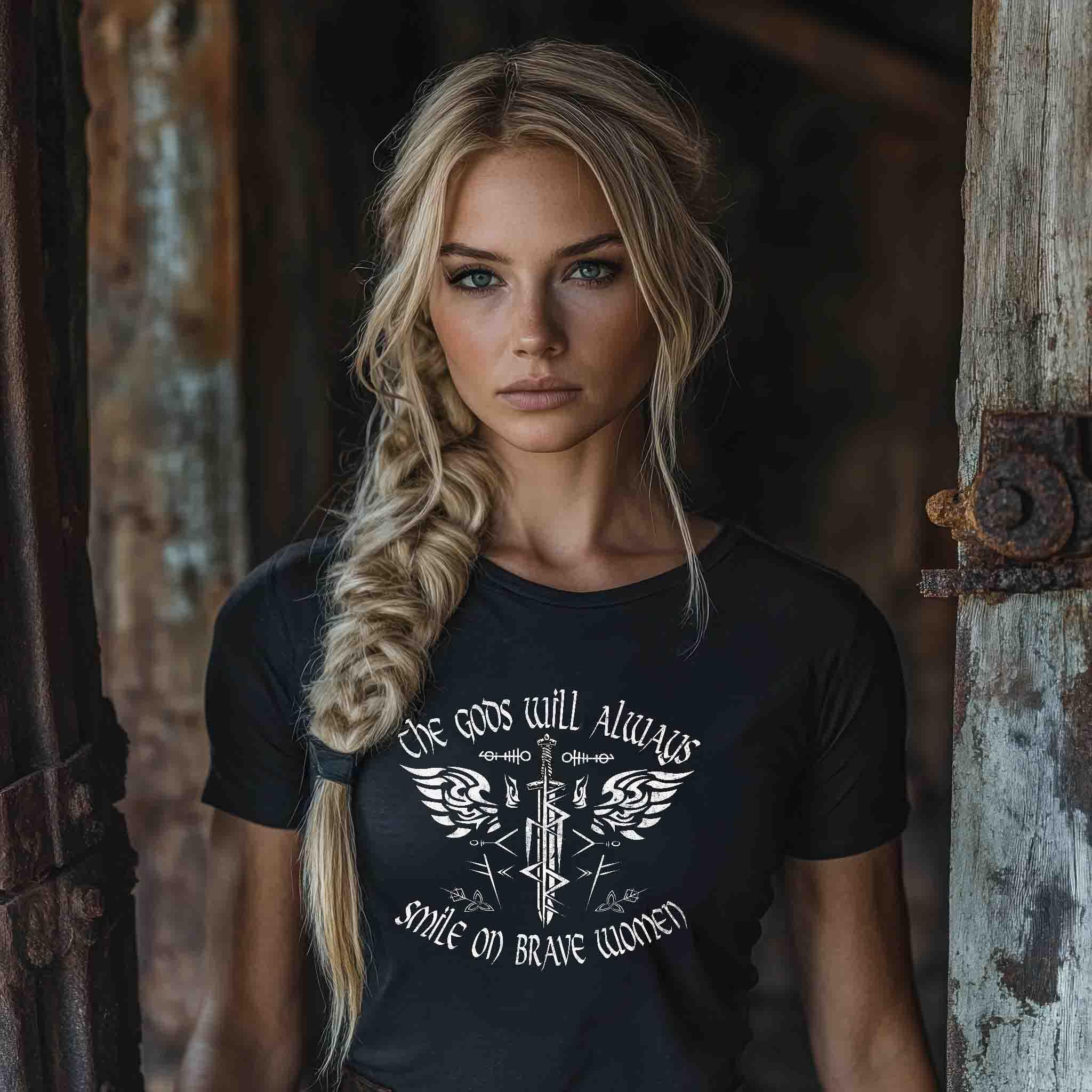 Schildmaiden Extendet Shirt – „The Gods Will Always Smile on Brave Women“ - Nordic Viking Wear